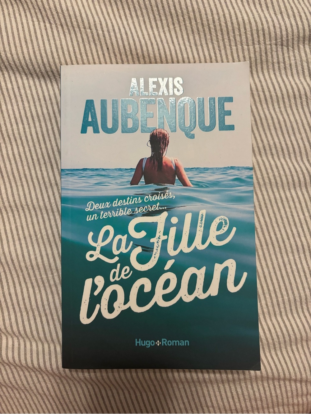 La Fille de l'océan by Alexis Aubenque - Teal Cover - Add on to orders 25$ and +